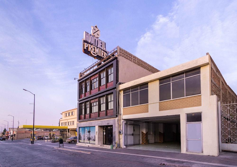 科阿韦拉萨尔蒂约总理酒店 外观 照片